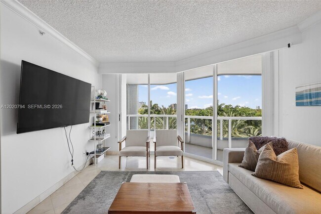 Building Photo - 21205 Yacht Club Dr