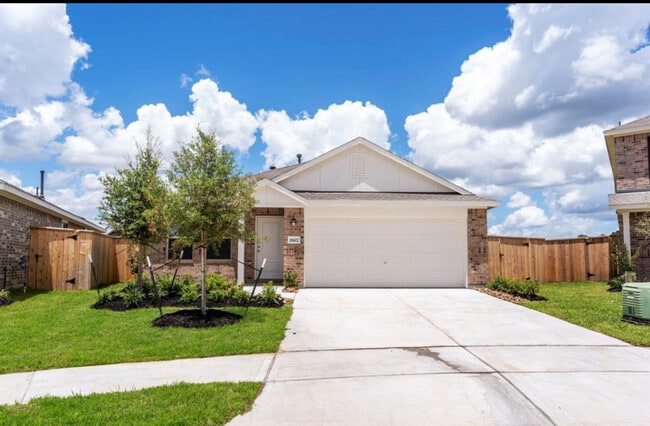 2 car garage - 18602 Gravago Ln