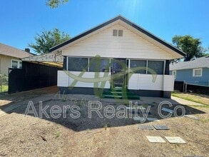 Building Photo - 524 Belmont Ave
