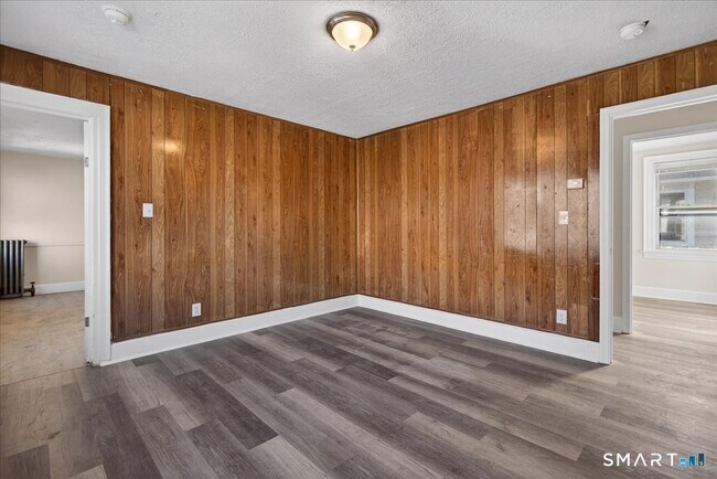 Foto del edificio - 34 Bristol St