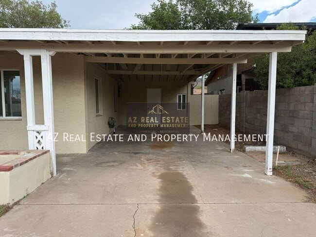 Building Photo - 1218 W Cinnabar Ave