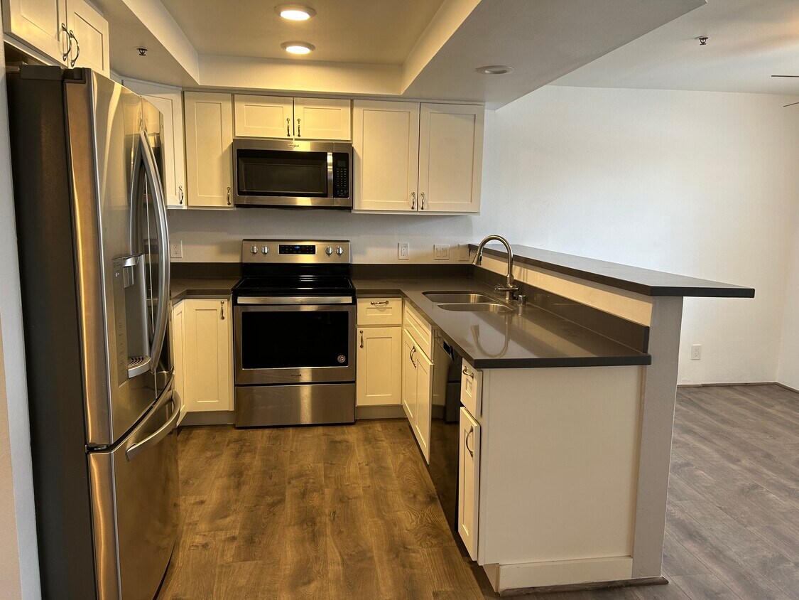 1626 Grant Ave S Unit C101, Renton, WA 98055 Condo for Rent in Renton