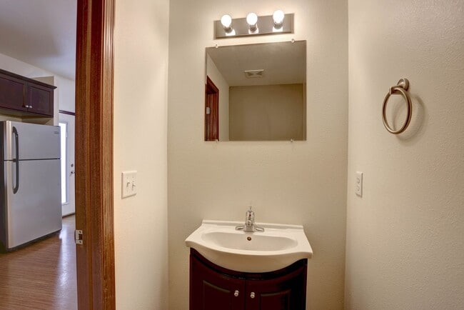 Building Photo - 109 Partridge Path