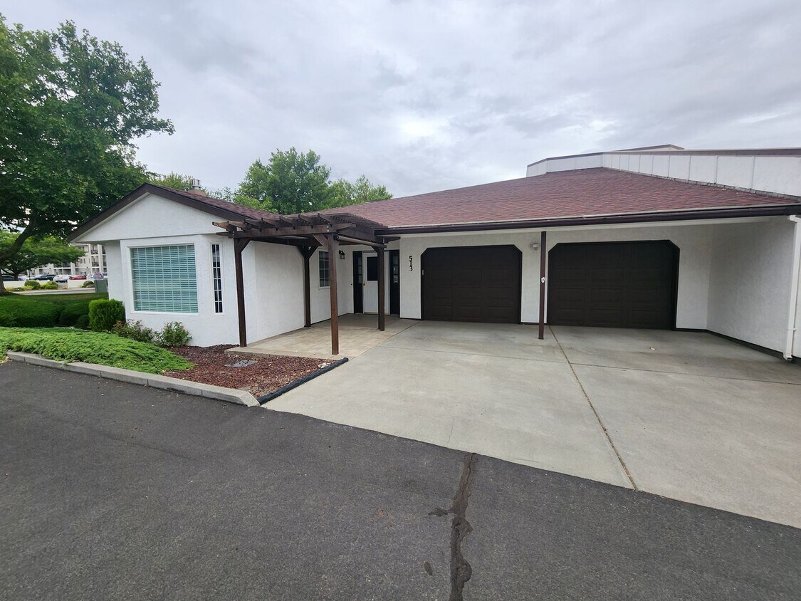 Foto principal - Nice Townhouse Close to Gage