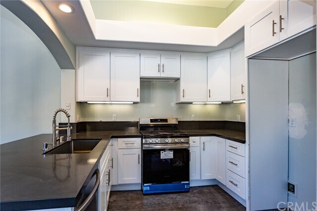 Building Photo - 137 La Mirage Cir
