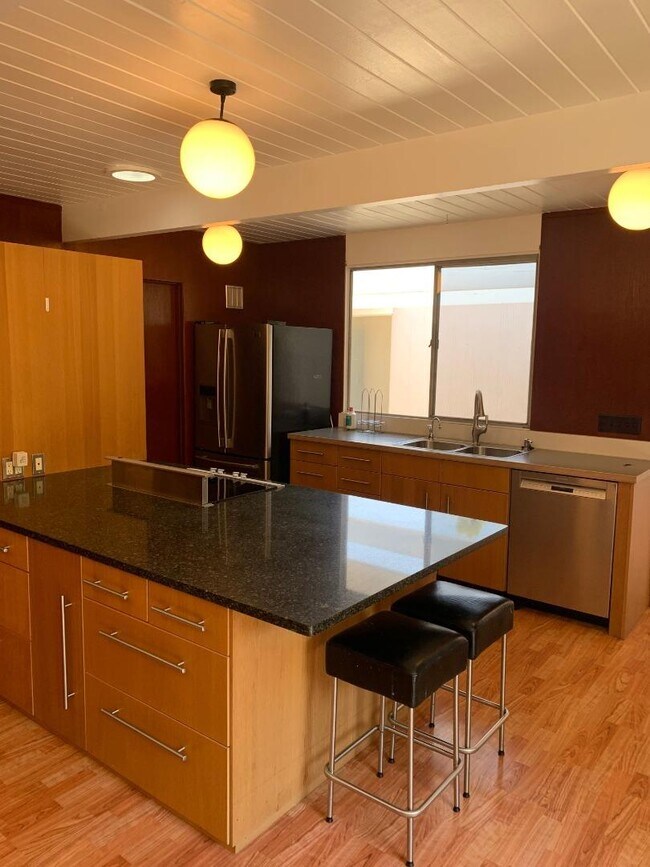 Foto del edificio - 838 Trenton Dr