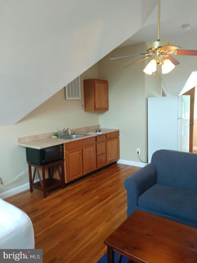 Foto del edificio - 14560 Solomons Island Rd S