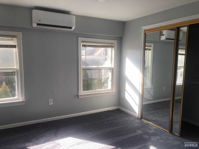 Building Photo - 5-21-21 Berdan Ave