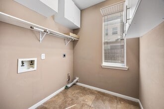 Building Photo - 20407 Spring Rose Dr