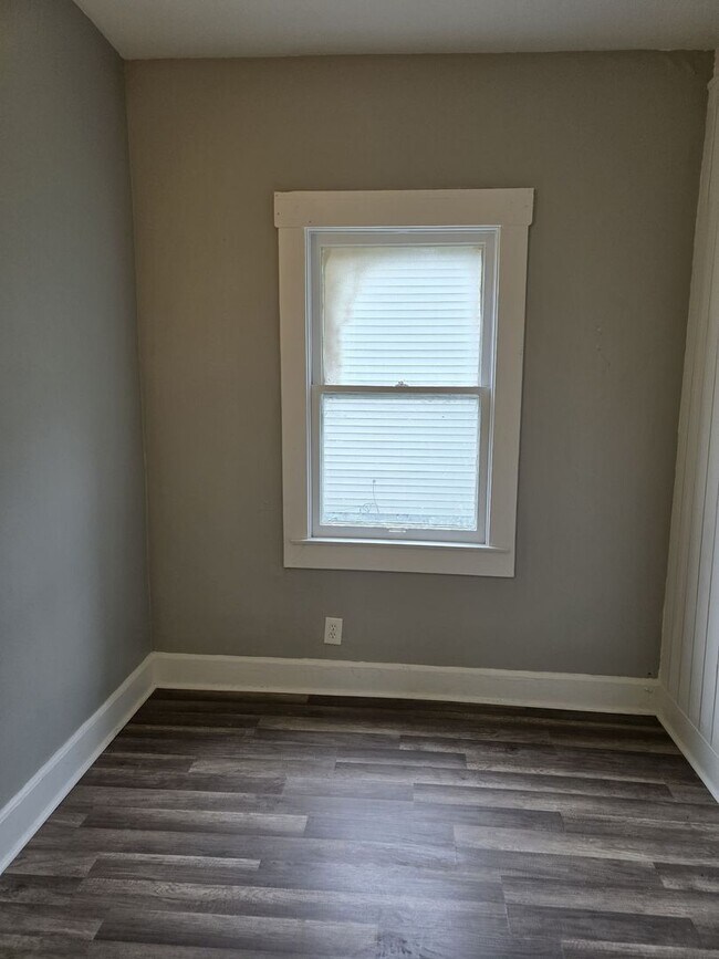 Foto del edificio - 2109 W 98th St