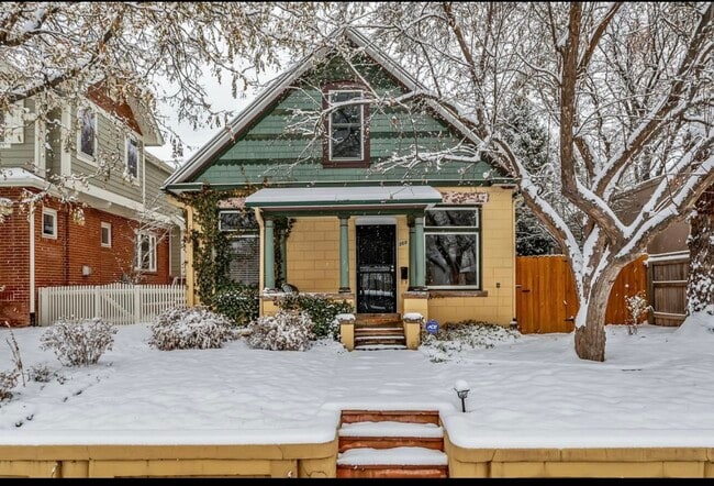 Building Photo - 368 S Humboldt St