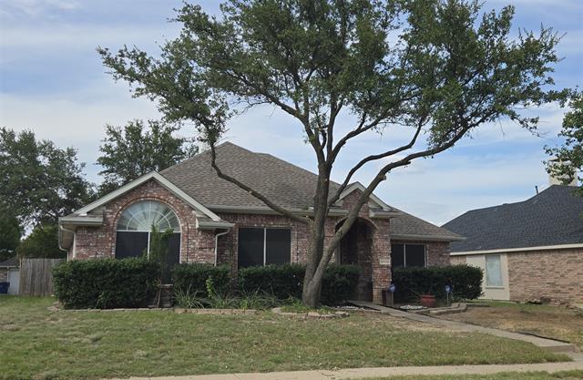 Foto principal - 10608 Red Cedar Dr