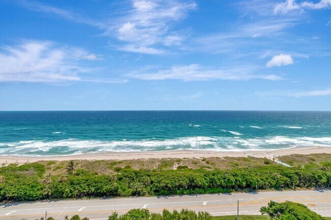Building Photo - 4301 N Ocean Blvd