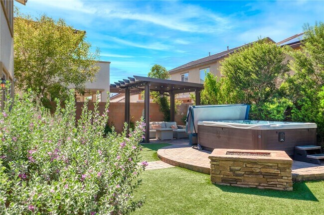 Foto del edificio - 1129 Via Della Costrella