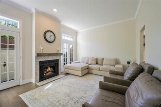 Building Photo - 3605 Brown St