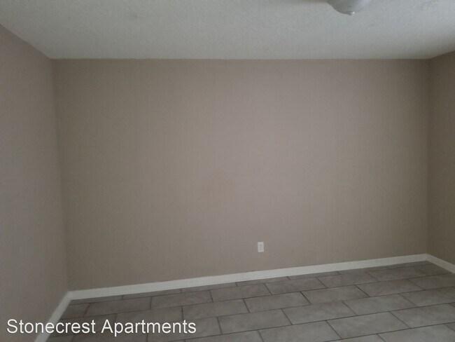 Building Photo - 4416 Lynn Ln