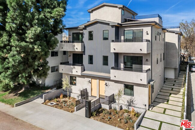 Foto del edificio - 10823 Morrison St