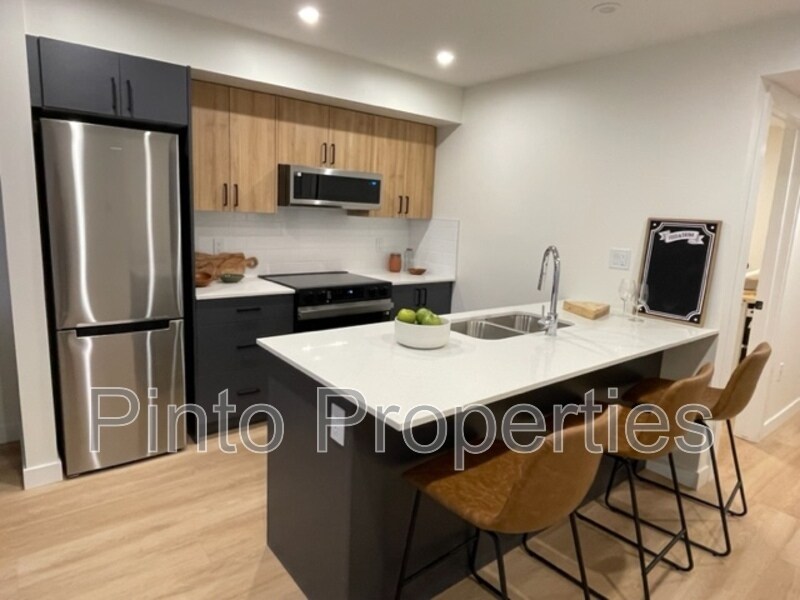 Primary Photo - 8615-8108 108 St NW