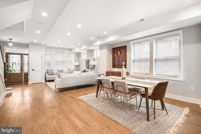 Foto del edificio - 4405 New Hampshire Ave NW