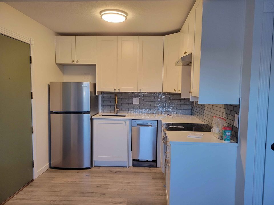 Foto principal - 409 4th St NE