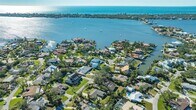 Foto principal - 1833 Sandalwood Dr
