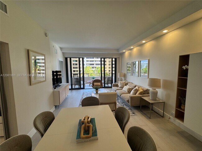 Building Photo - 201 Crandon Blvd