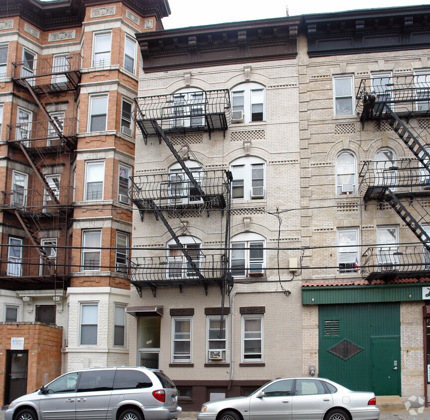 Foto del edificio - 231 49th St