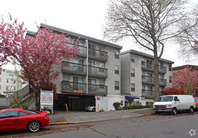 Building Photo - Forde Apartments