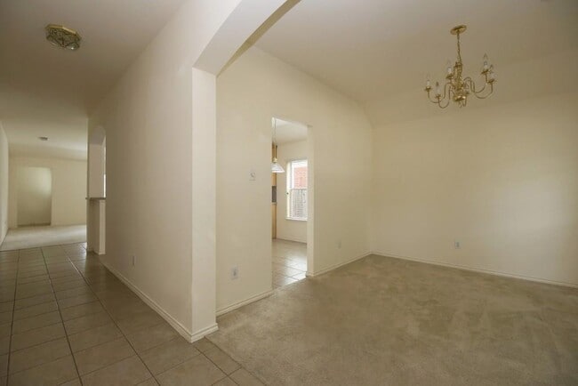 Building Photo - 21622 Grand Hollow Ln
