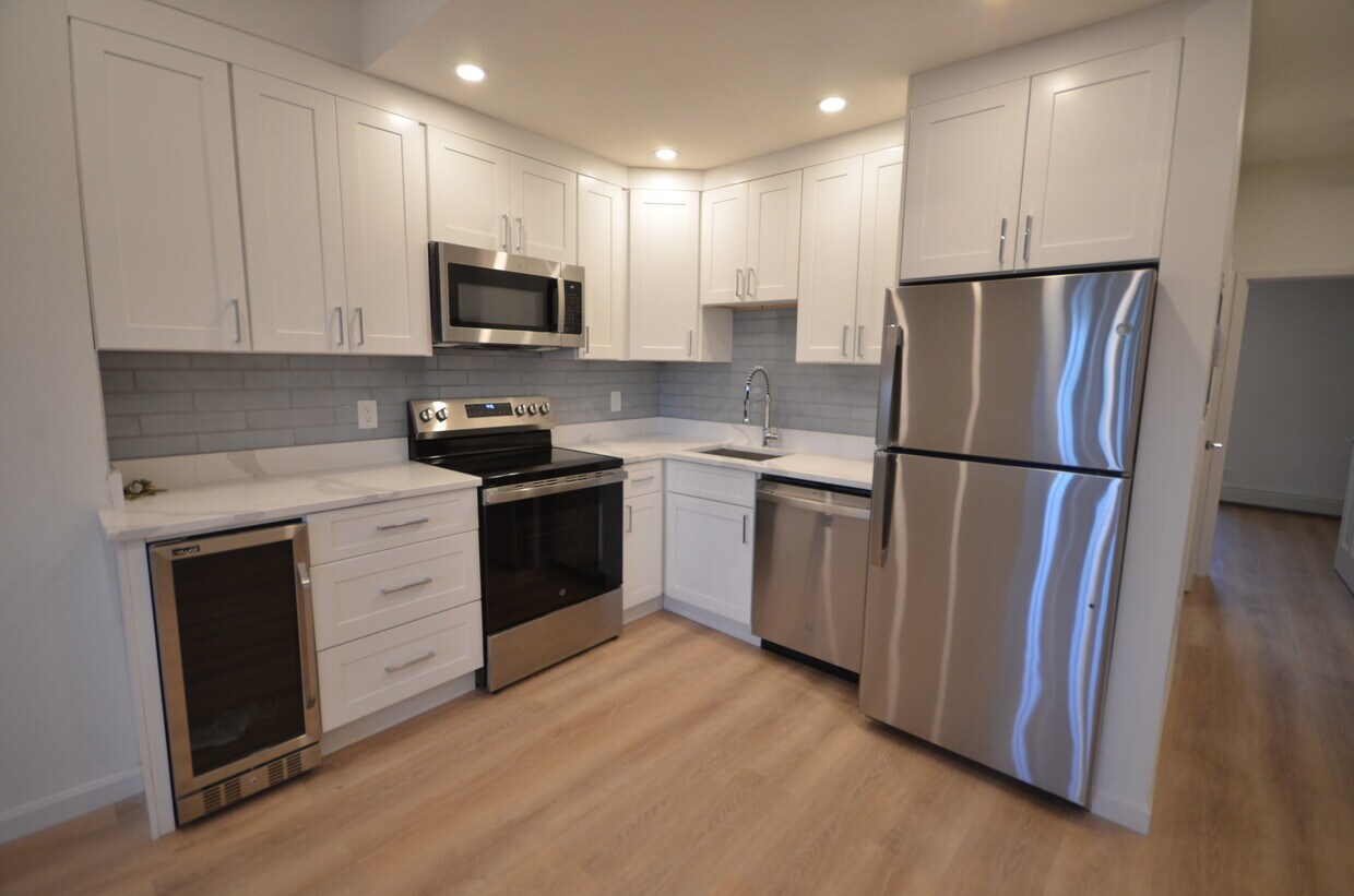 Foto principal - 518 Massachusetts Ave