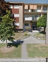 Building Photo - Daylin Manor Apartments