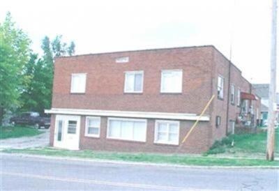 Primary Photo - 2 Trumbull Ave