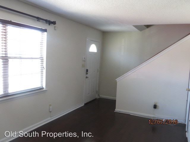 Building Photo - 6453 Concord Way