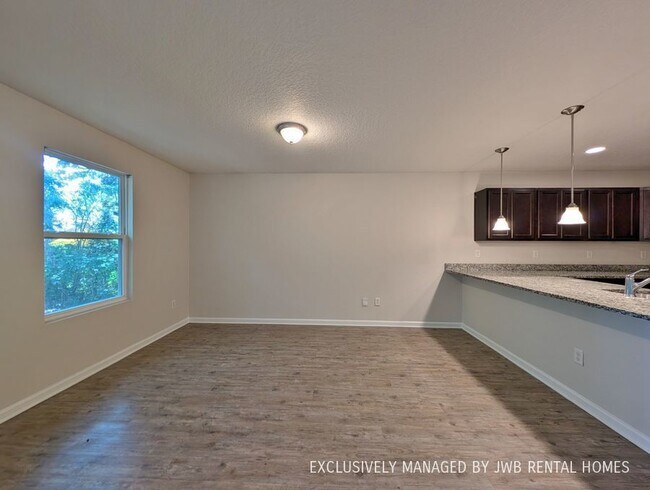 Building Photo - 4054 Gilmore St