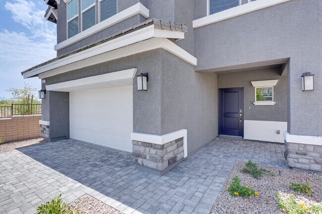 Foto del edificio - BEAUTIFUL 4BEDROOM 2.5 BATH HOME IN CADENCE * COMING SOON *