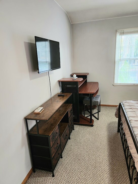 Foto del edificio - 19144 Calvert St