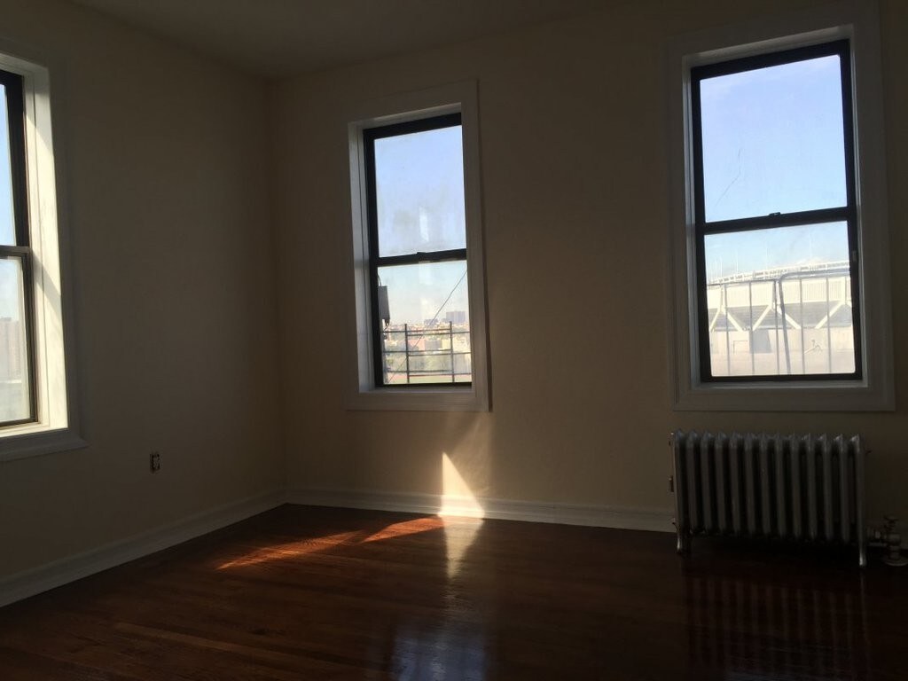 Foto principal - 911 Walton Ave