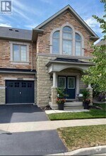 Building Photo - 4647 Ashlar Crescent