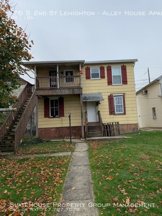 176 S 2nd St Unit EOWST, Lehighton, PA 18235 Room for Rent in