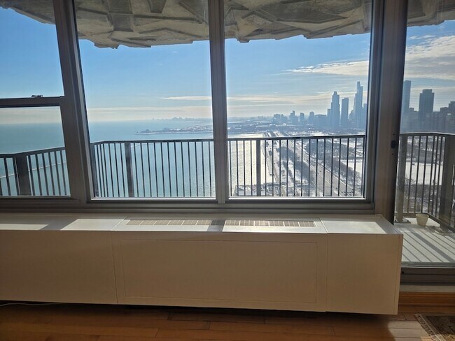 Foto del edificio - 400 E Randolph St