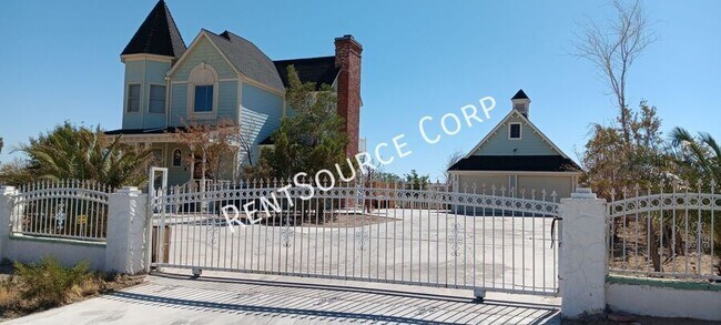 Foto del edificio - 28877 Armory Rd