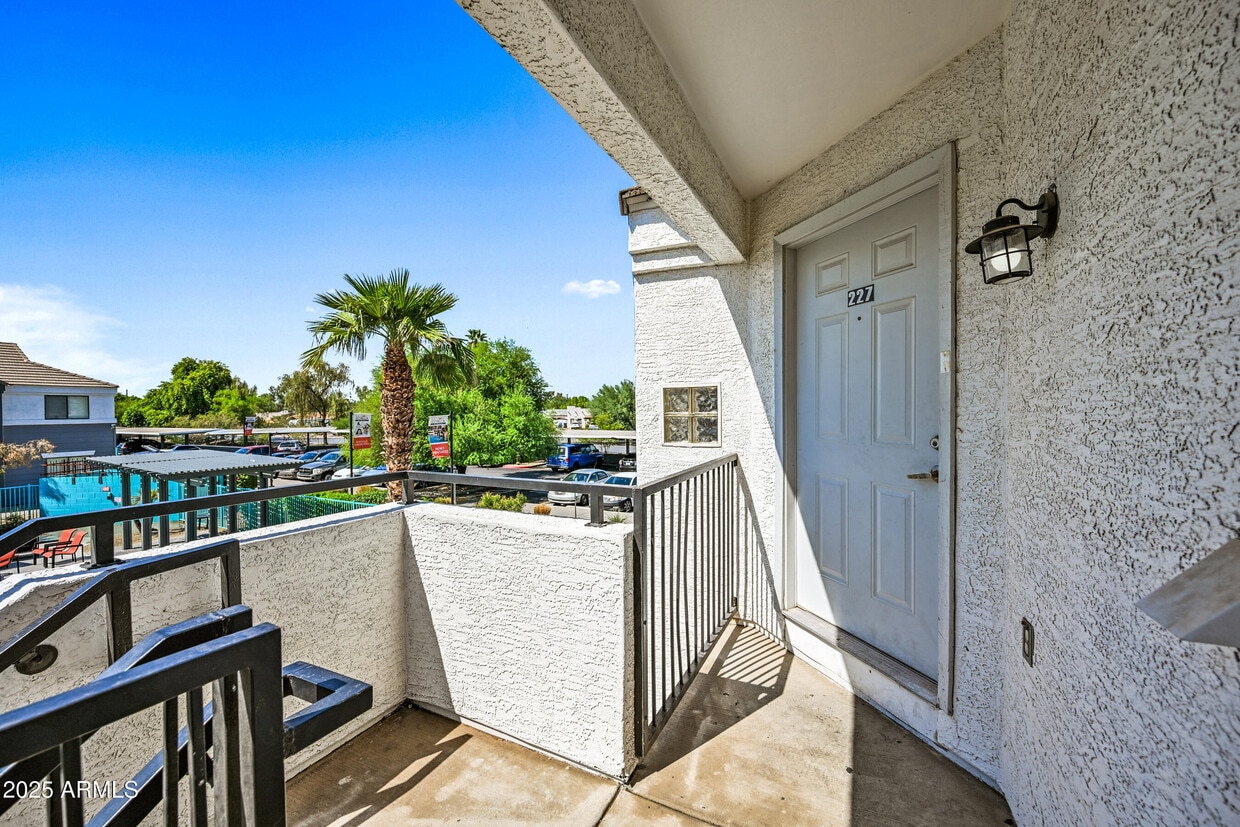 Foto principal - 3065 N 67th Ave