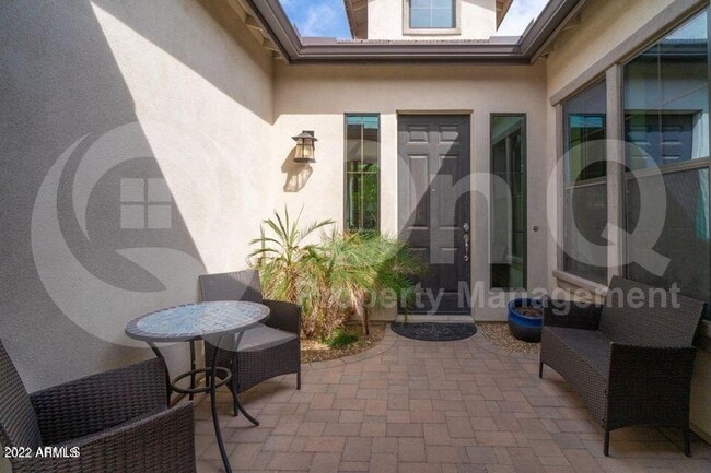 Foto del edificio - 3860 E Horseshoe Pl