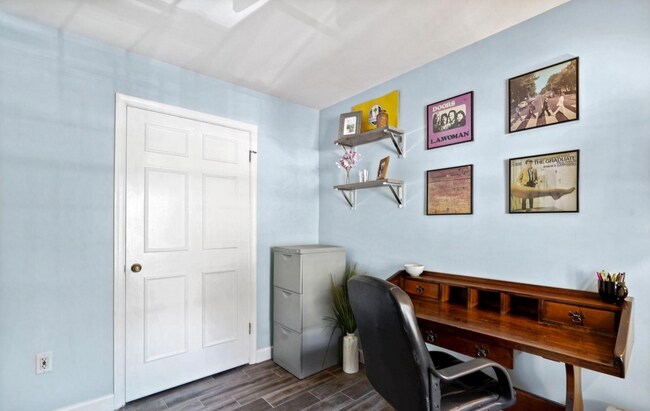 Foto del edificio - 7735 Marshall Heights Ct