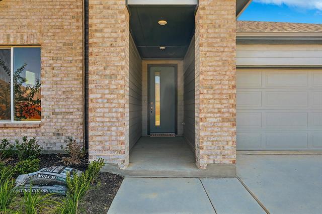 Foto del edificio - 2217 Yellowhammer Rd