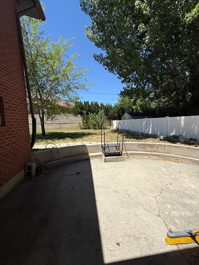 Foto del edificio - 4624 S Meadow Rd