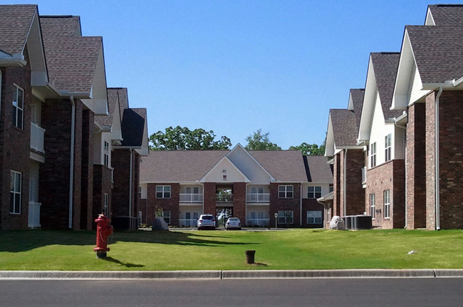 Building Photo - Stone Ridge at Conway Phase I & II