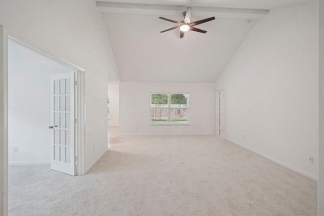 Foto del edificio - 1904 Fairbanks Dr