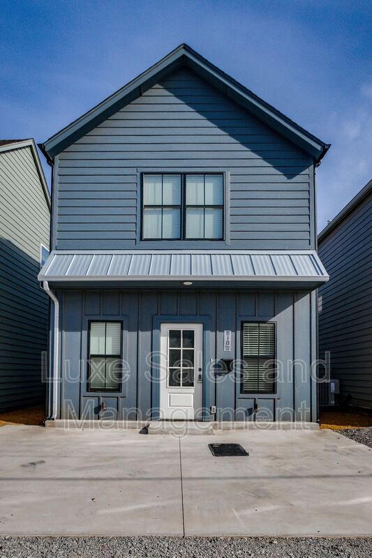 Foto del edificio - 610 W 2nd St