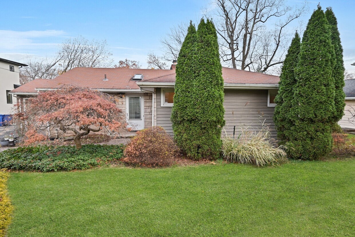 46 Mellon Ln, Tenafly, NJ 07670 House Rental in Tenafly, NJ